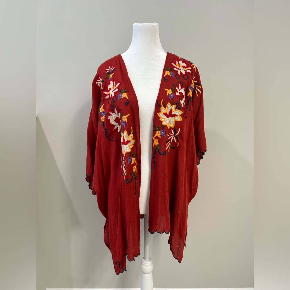 NWT Umgee Red Clay Floral Kimono- S/M